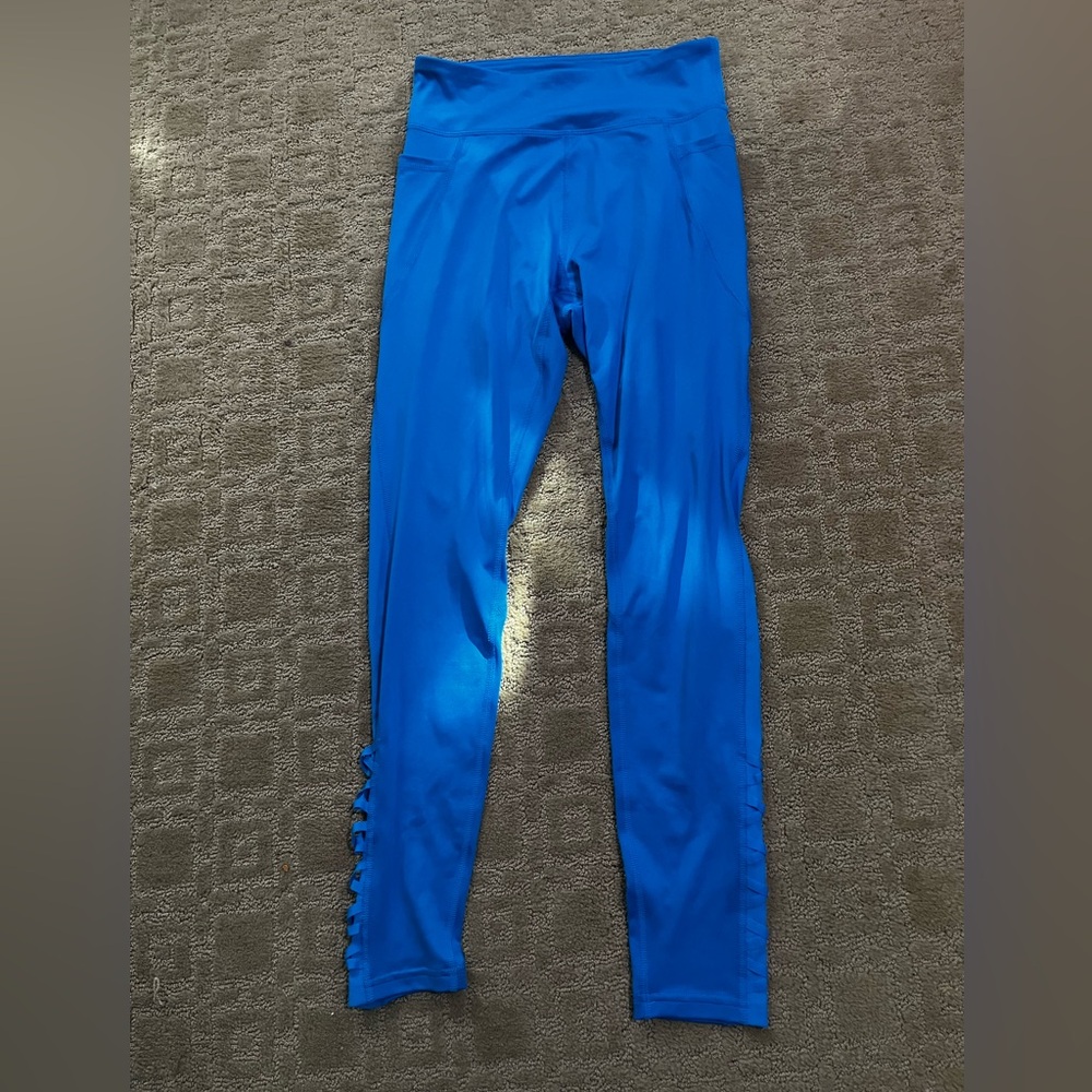 blue leggings